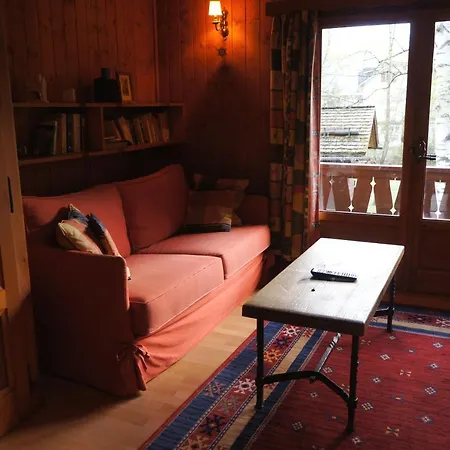 Juma Domek alpejski